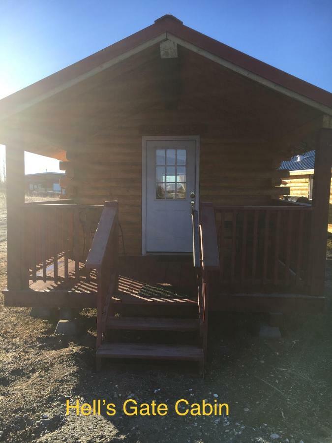 Alaska Log Cabins On The Pond Clear Creek Park Exterior foto