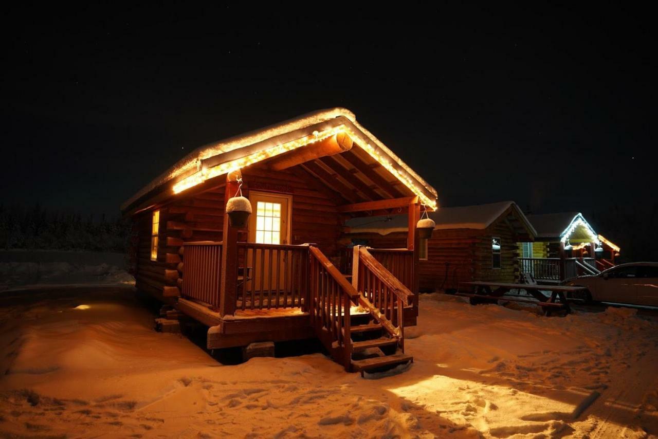 Alaska Log Cabins On The Pond Clear Creek Park Exterior foto